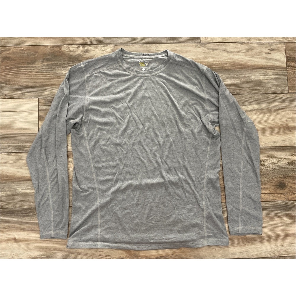 Mountain Hardwear Size L Mens Pullover Long Sleeved Top Athleisure Grey Athletic